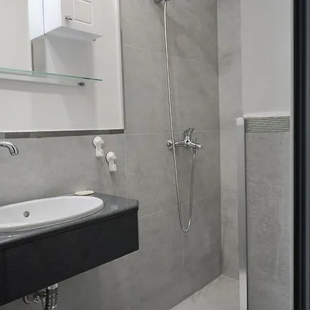 Grace - Port Lägenhet *